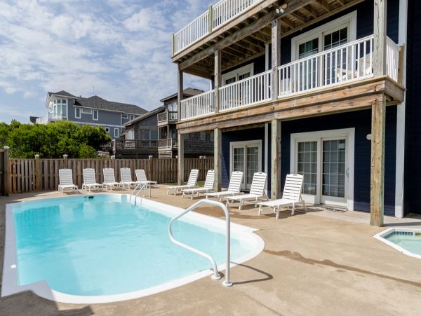 Corolla Luxury 11 Bedroom House With Full Ocean View & Pool