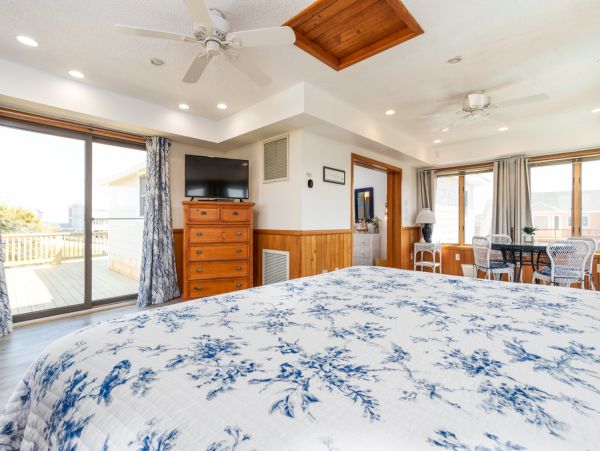 The Outer Banks Home 1017000