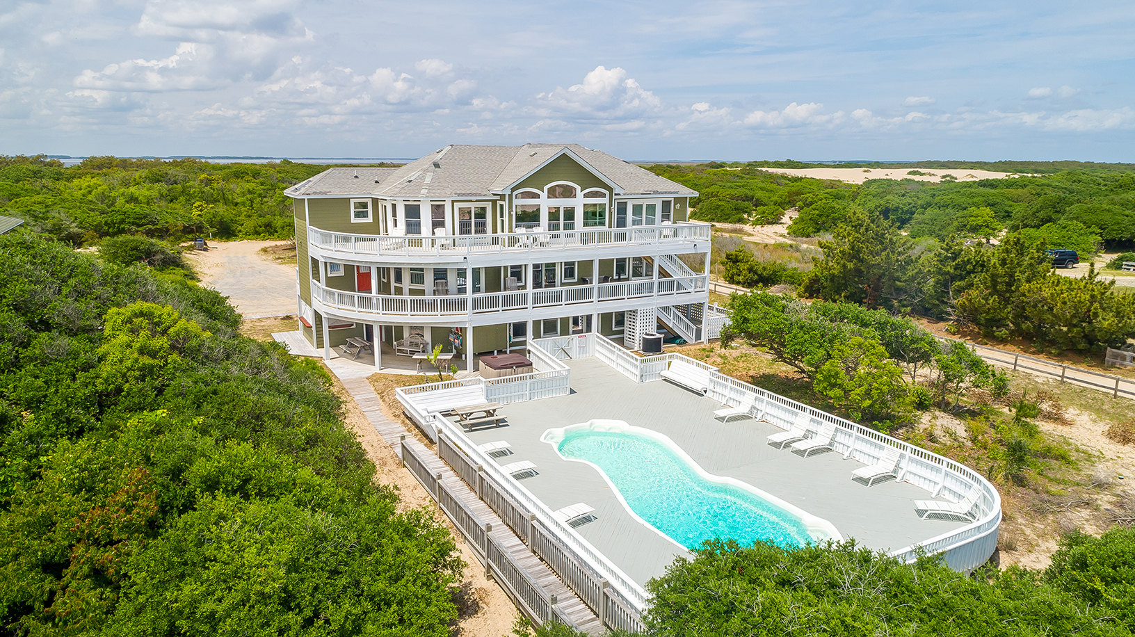 The Outer Banks Home 1017004