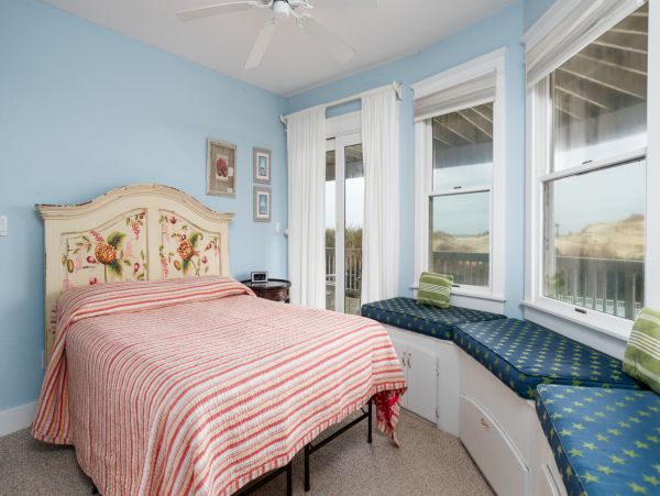The Outer Banks Home 1017004