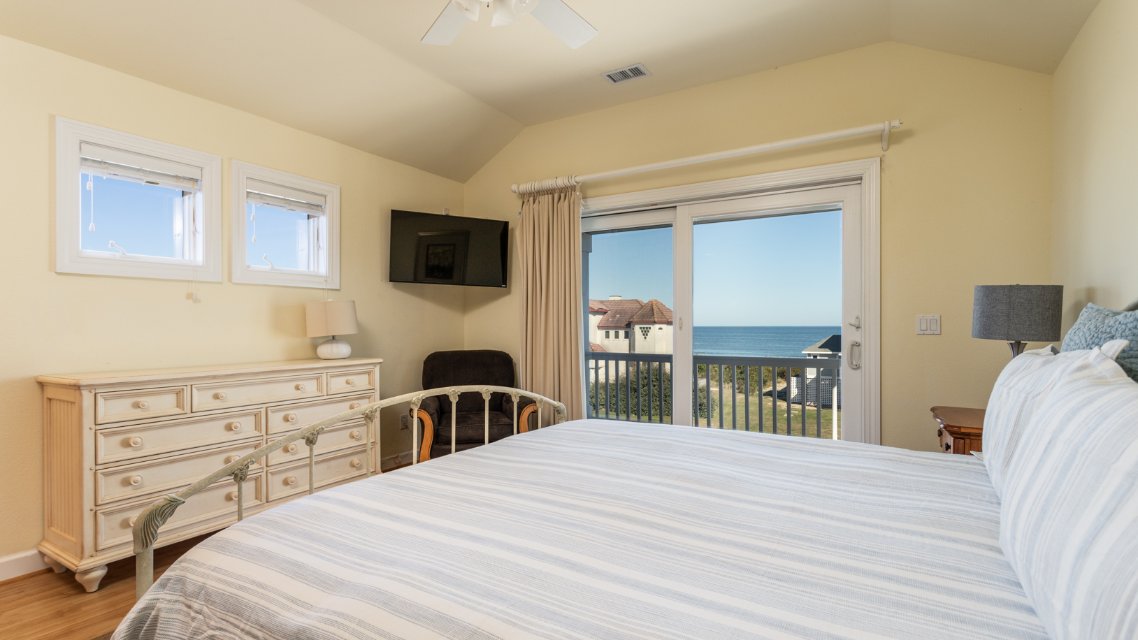 The Outer Banks Home 1017005