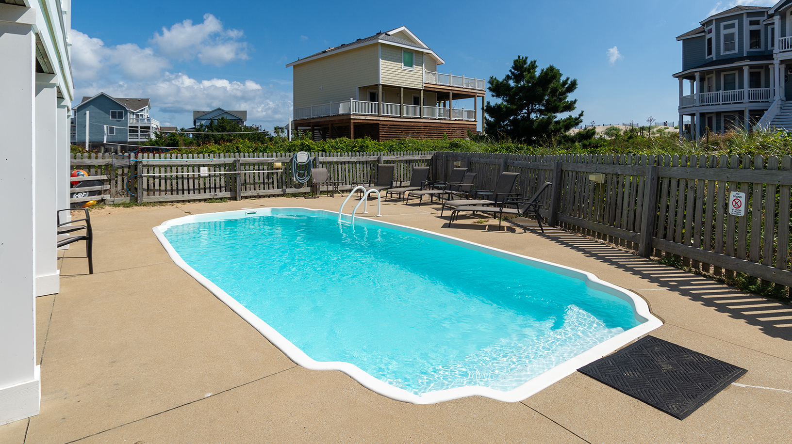 The Outer Banks Home 1017011