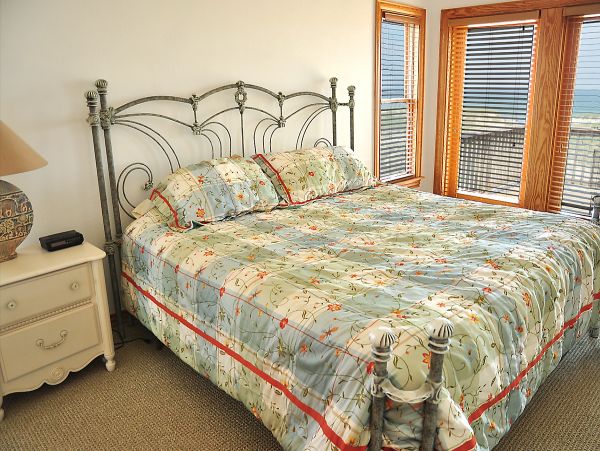 The Outer Banks Home 1017015