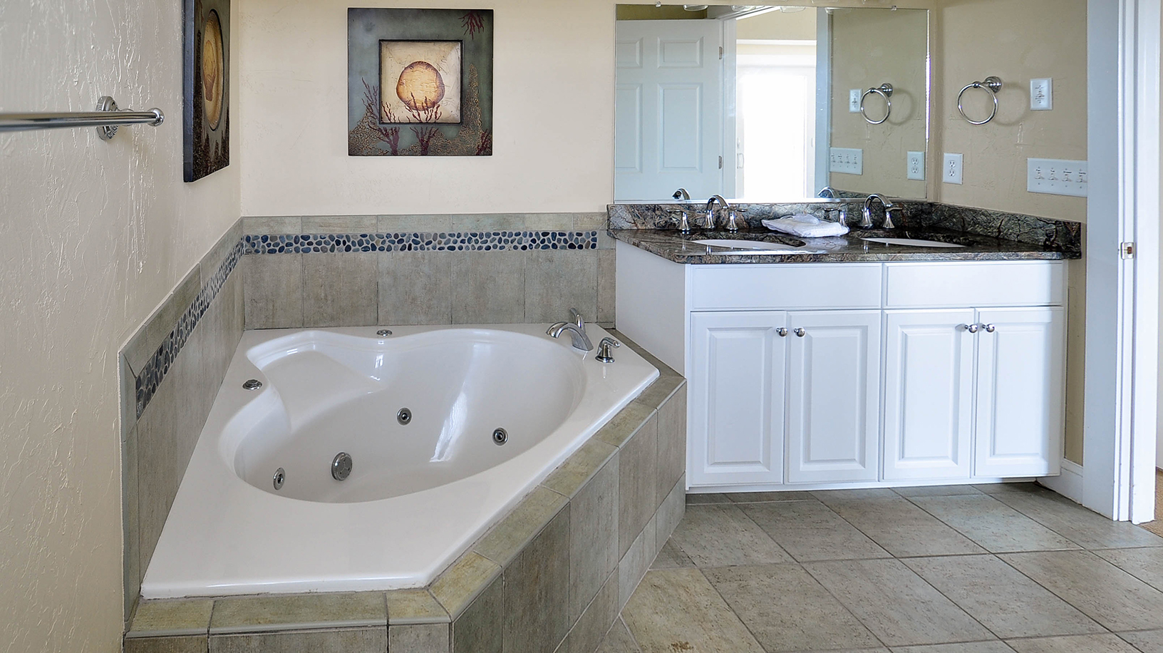 The Outer Banks Home 1017025