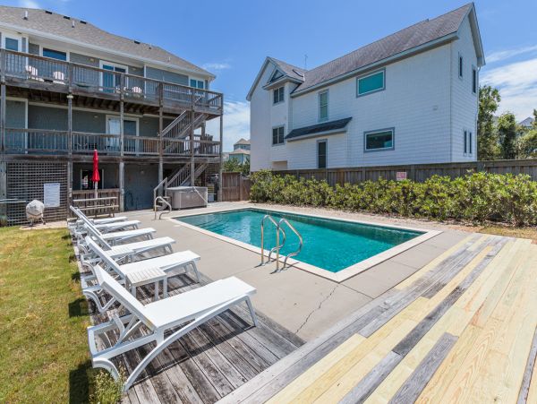 The Outer Banks Home 1017034