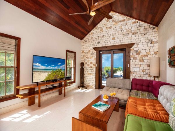 Turks And Caicos Home 1017061