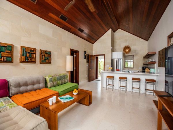 Turks And Caicos Home 1017061
