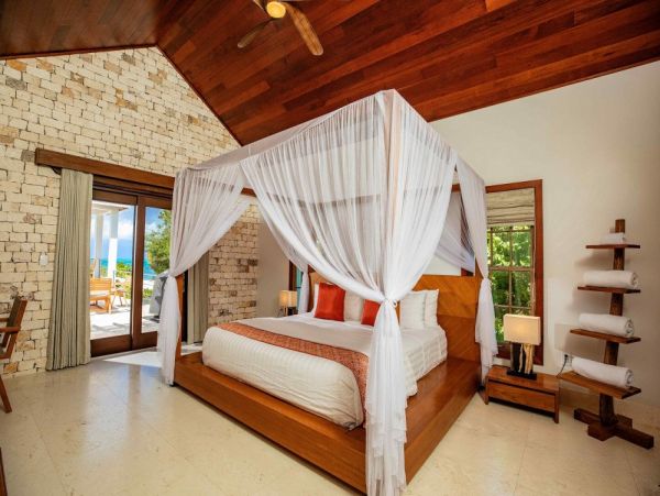 Turks And Caicos Home 1017061