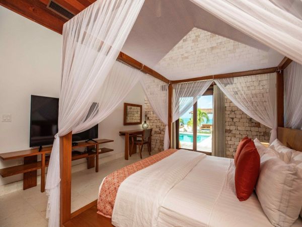 Turks And Caicos Home 1017061
