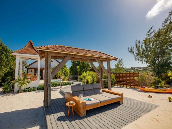 Turks And Caicos Home 1017061