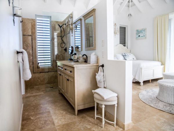 Turks And Caicos Home 1017065