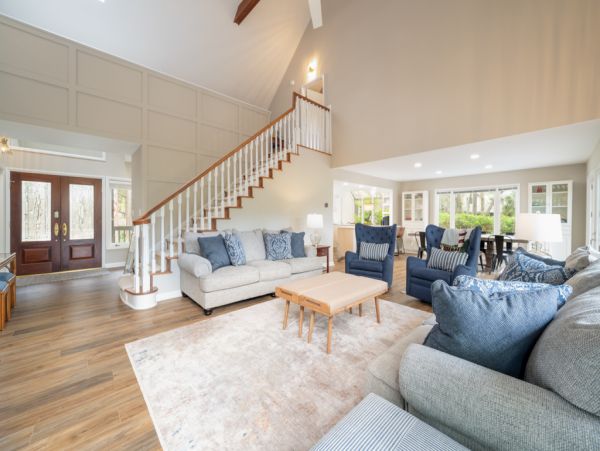 Hilton Head Home Enjoys Pool, Lagoon and Golf Course Views!