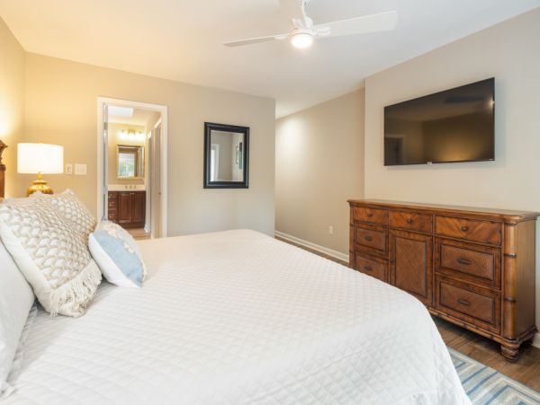 Hilton Head Home Enjoys Pool, Lagoon and Golf Course Views!