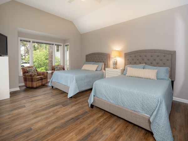 Hilton Head Home Enjoys Pool, Lagoon and Golf Course Views!