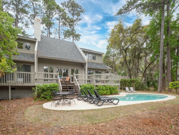 Hilton Head Home Enjoys Pool, Lagoon and Golf Course Views!