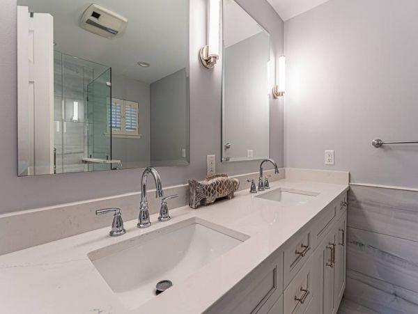 Hilton Head 4 Bedroom Pool Home with Guest House Sleeps 10