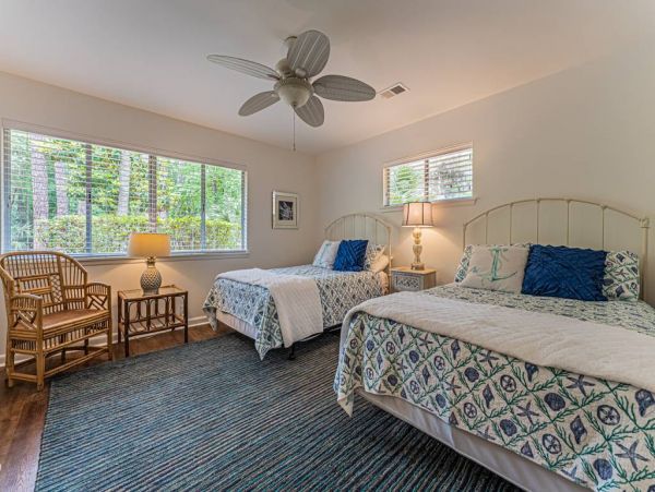 Hilton Head 4 Bedroom Pool Home with Guest House Sleeps 10