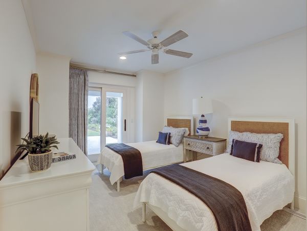 Oceanfront Hilton Head Vacation Pool Home Seven Bedrooms