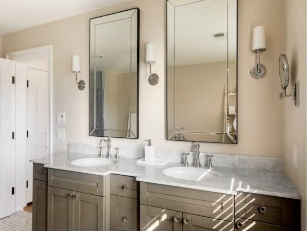 The Hamptons Luxury Vacation Pool Home Four Bedrooms