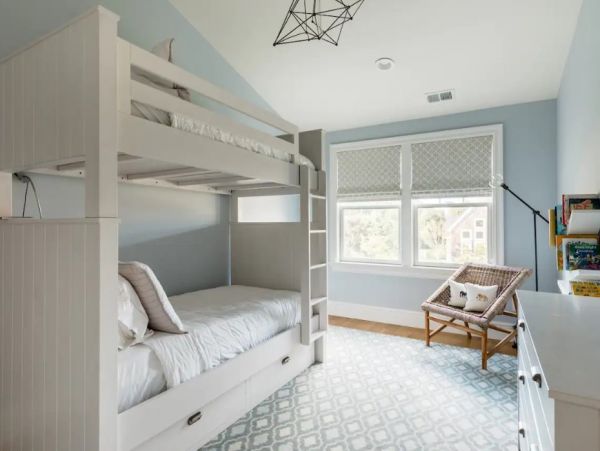 The Hamptons Luxury Vacation Pool Home Four Bedrooms