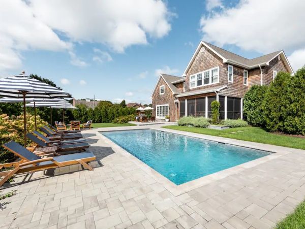 The Hamptons Luxury Vacation Pool Home Four Bedrooms