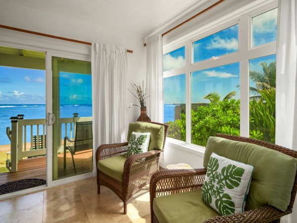 Charming 2 Bedroom Home Awe-Inspiring View of Anahola Beach