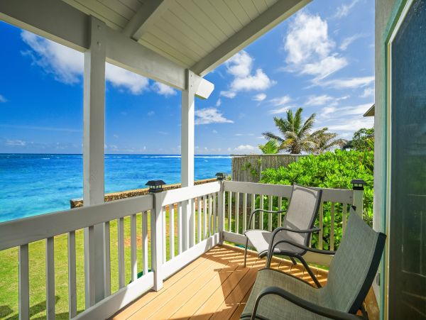 Charming 2 Bedroom Home Awe-Inspiring View of Anahola Beach
