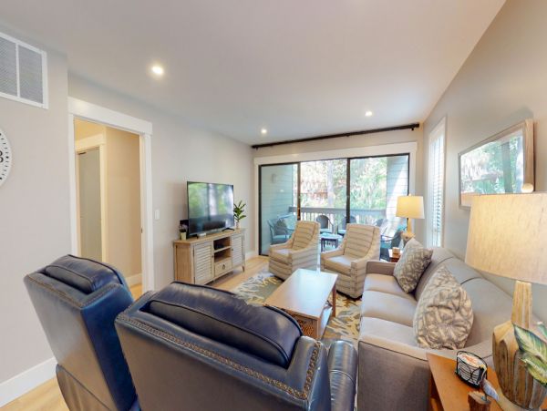 Lagoon Views Hilton Head Vacation Condo Two Bedroom