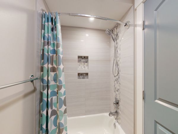 Two Bedroom Villa in Hilton Head Pet-Friendly Walk To Beach