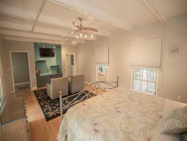 Tampa Home 1017102