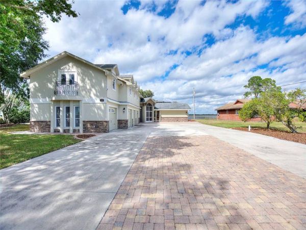 Tampa Home 1017104