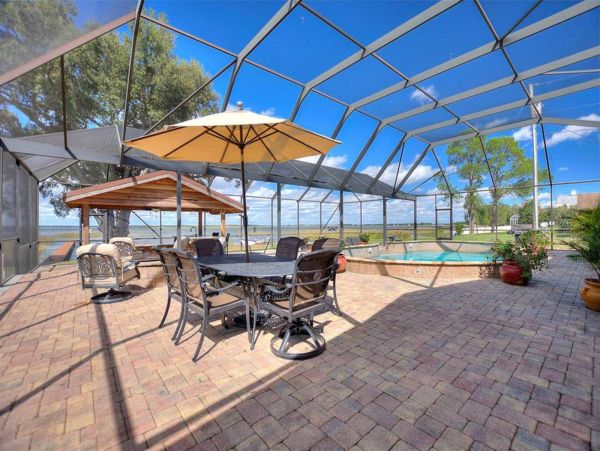 Tampa Home 1017104
