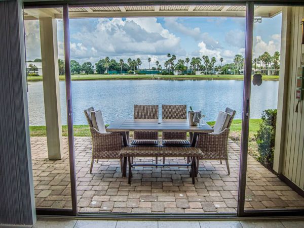 Tampa Condo 1017105