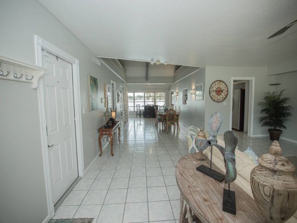 Tampa Home 1017106