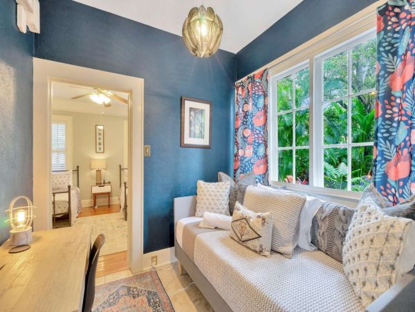 Tampa Home 1017107