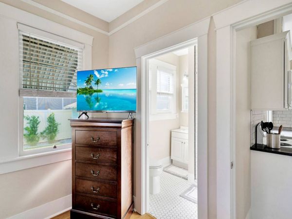 Tampa Home 1017109