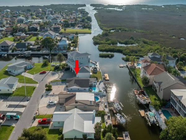 Tampa Home 1017112