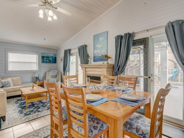 Tampa Home 1017112