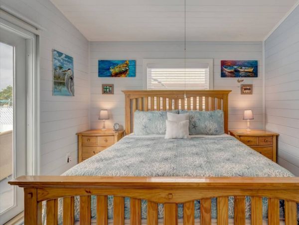 Tampa Home 1017112