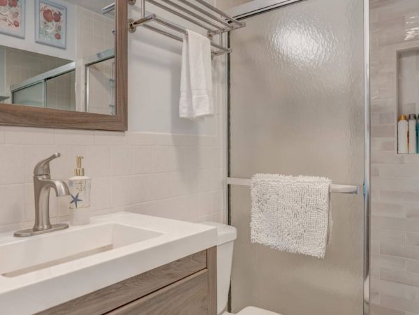 Tampa Home 1017112