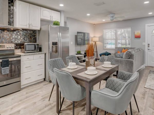 Tampa Home 1017115