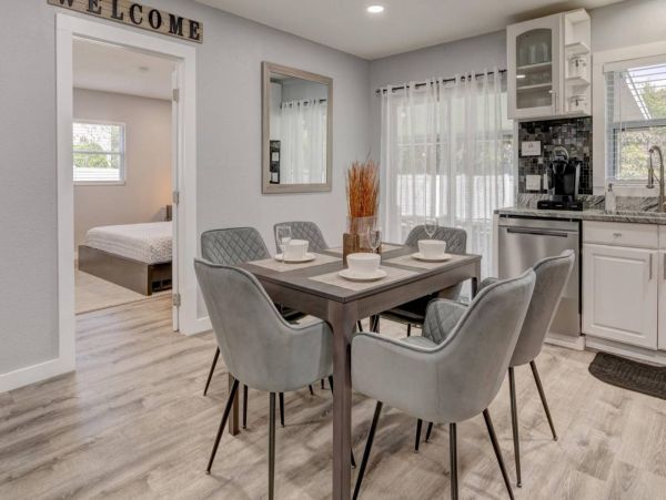 Tampa Home 1017115