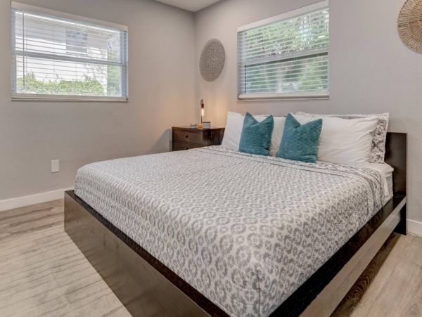 Tampa Home 1017115