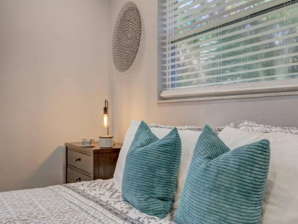 Tampa Home 1017115