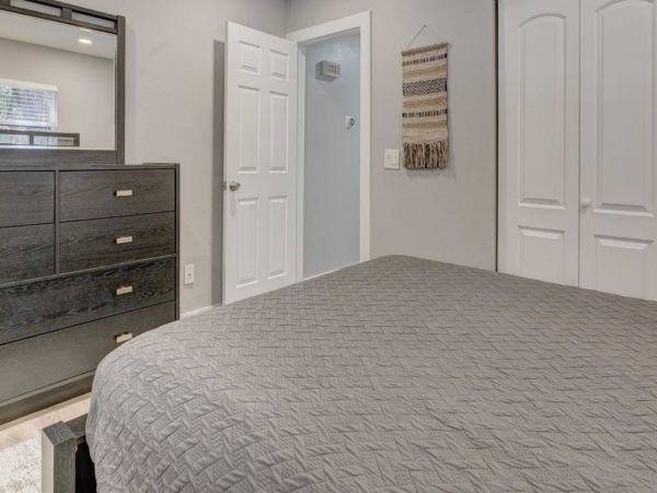 Tampa Home 1017115