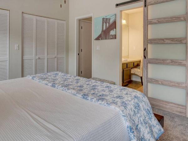 Tampa Home 1017117