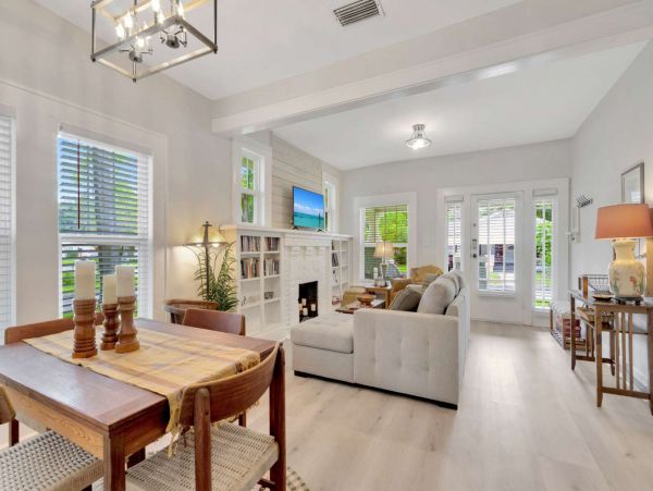 Tampa Home 1017119