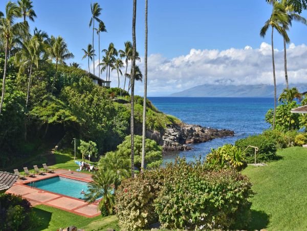 Perfect 4 Bedroom Getaway in Lahaina Ocean Views