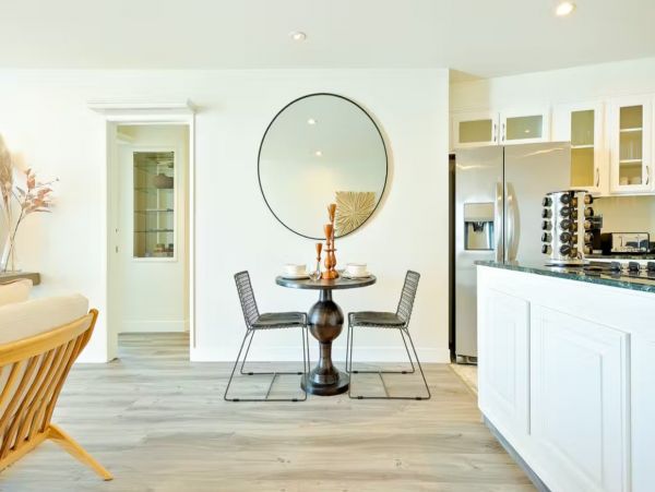 Sunset Cliffs 2 Bedroom Beach Condo Sweeping Ocean Views