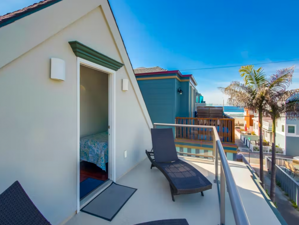 3 plus loft North Mission Beach Vacation Rental